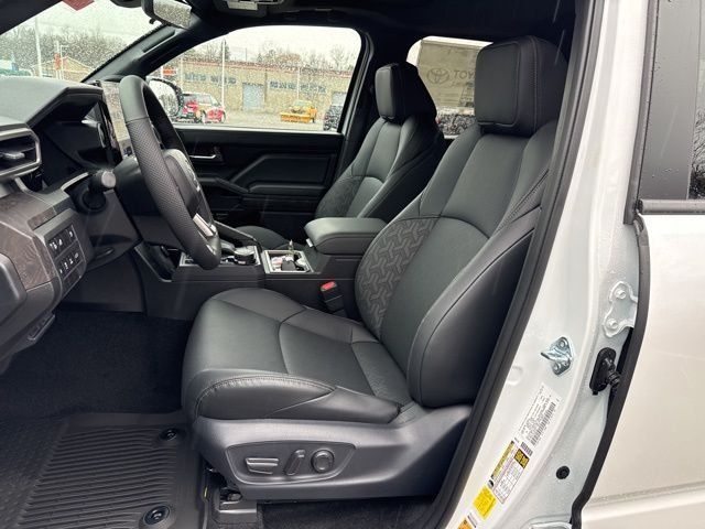 2026 Toyota Tacoma Limited - Photo 11