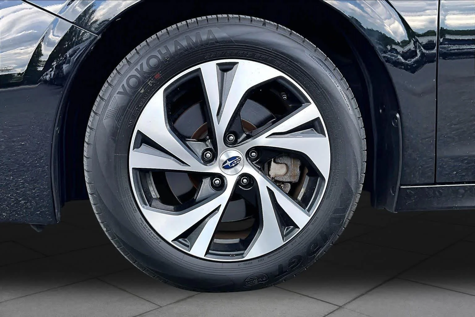Used 2023 Crystal Black Silica Subaru Premium image 11
