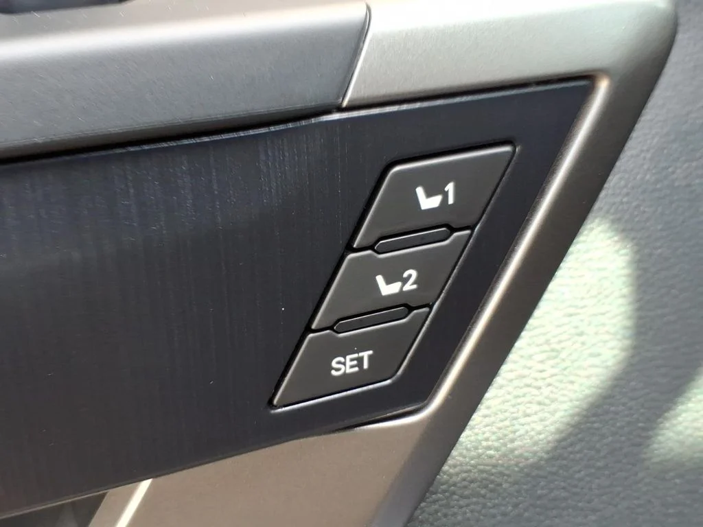 2026 Toyota Tundra Platinum - Photo 15