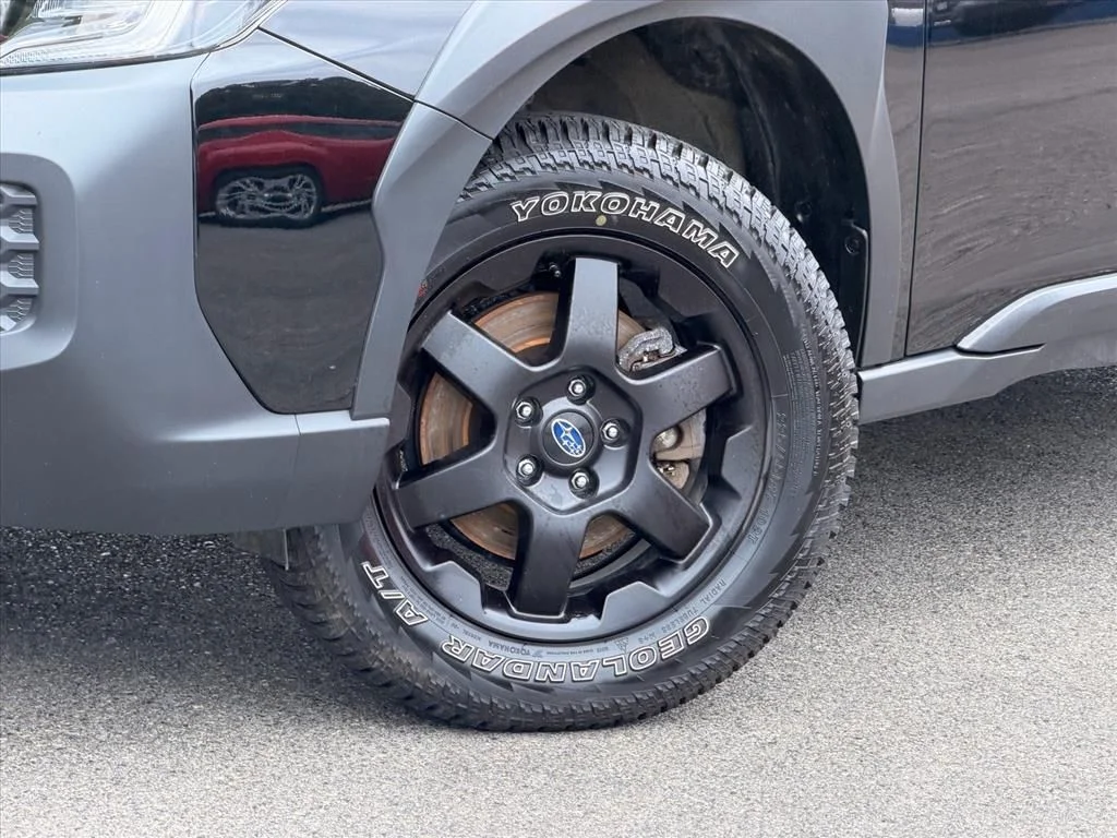 Used 2025 Black Subaru Wilderness image 31