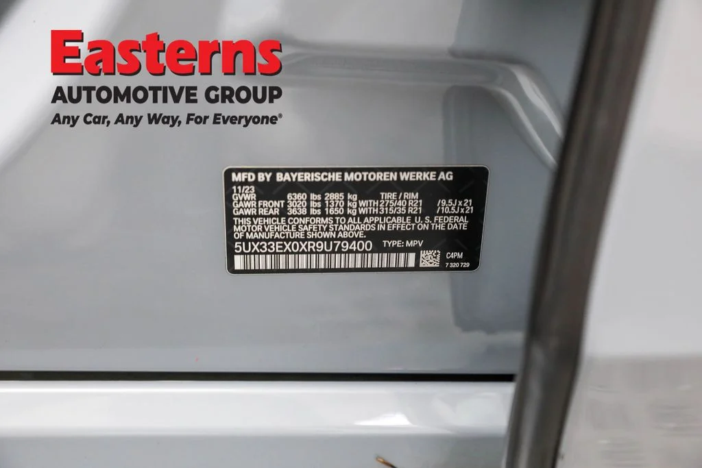 Used 2024 Gray BMW xDrive40i image 37
