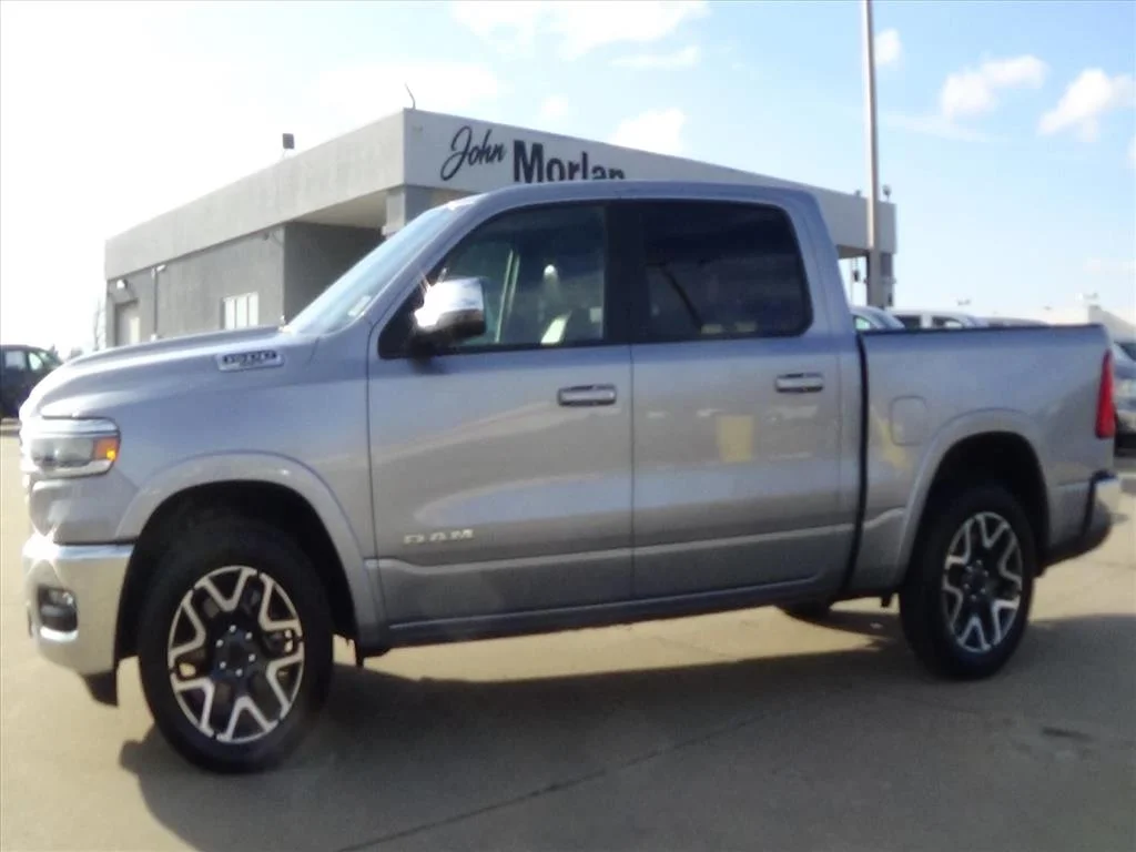 Certified Used 2025 Billet Silver Metallic Clear Coat (psc) RAM Laramie image 2