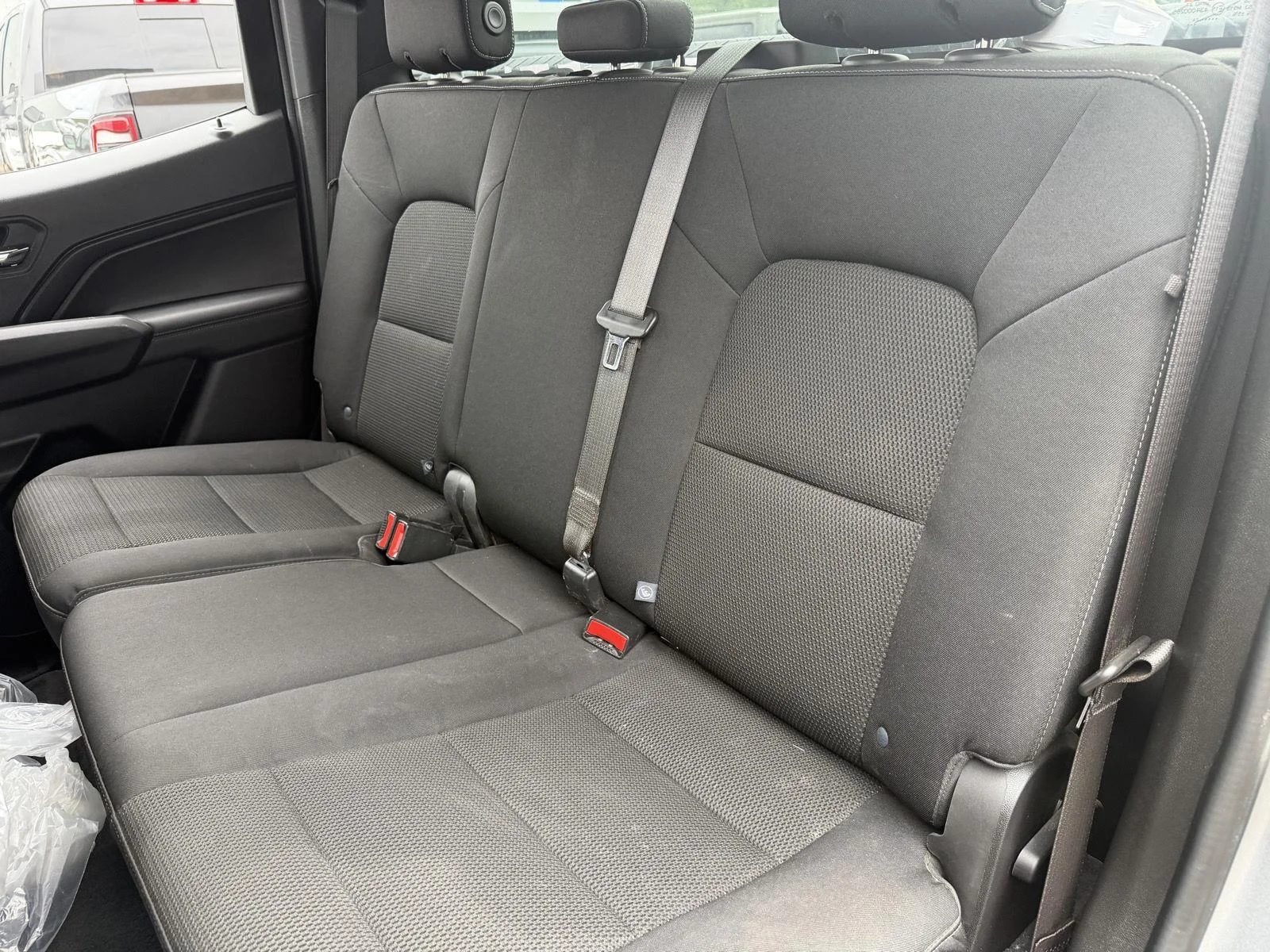 Used 2024 Summit White GMC 2WD Elevation image 17