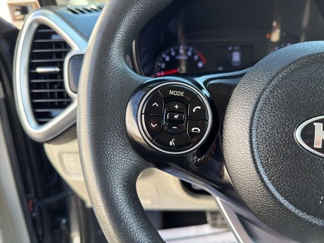 2021 Kia Soul LX - Photo 25