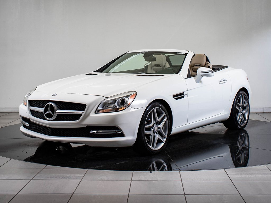 2015 Mercedes Benz SLK 250 photo 2