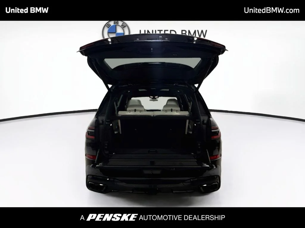 New 2027 Black Sapphire Metallic BMW M60i image 15