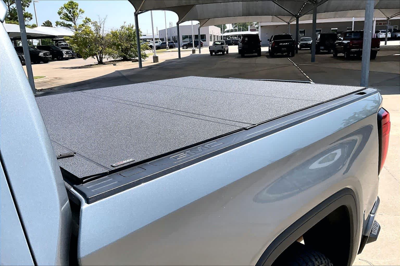 Used 2023 Sterling Metallic GMC Denali image 31