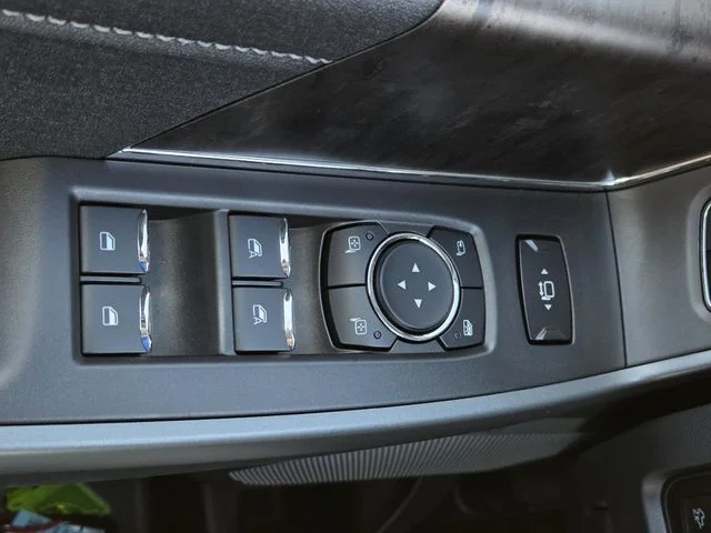 New 2026 Carbonized Gray Metallic Ford F-250® Lariat® image 23