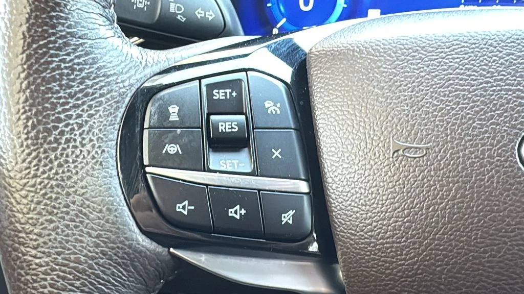 Certified Used 2023 Red Ford King Ranch image 13