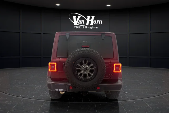 Used 2021 Snazzberry Pearlcoat Jeep Unlimited Rubicon 392 image 14