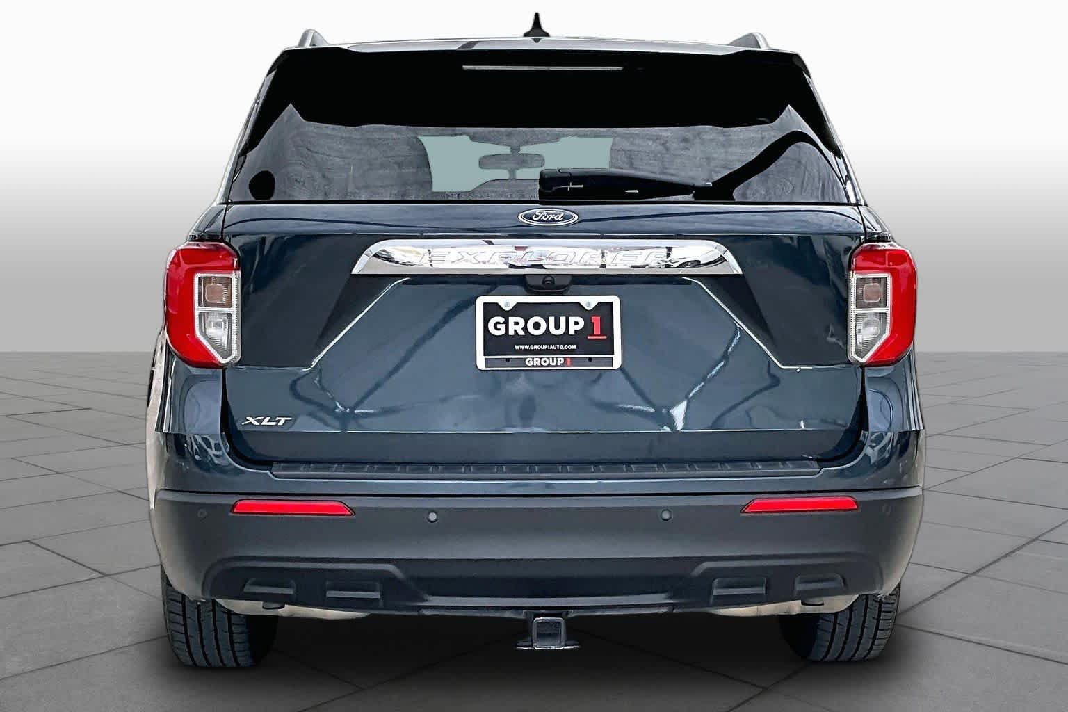Used 2023 Stone Blue Metallic Ford XLT image 5