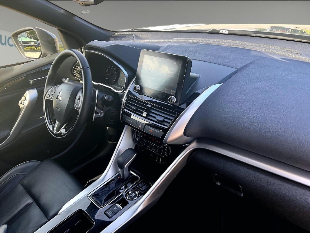 Used 2025  Mitsubishi Black Edition image 14