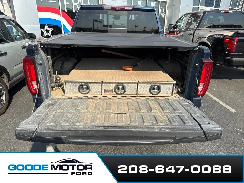 Used 2023 Pacific Blue Metallic GMC Denali Ultimate image 12