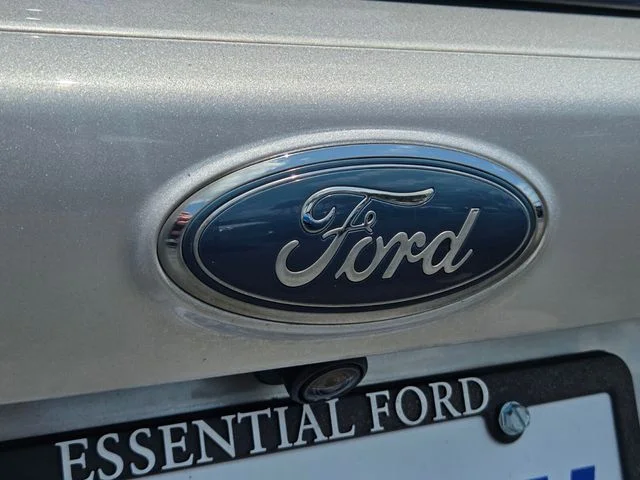 Certified Used 2019 Ingot Silver Ford SE image 15