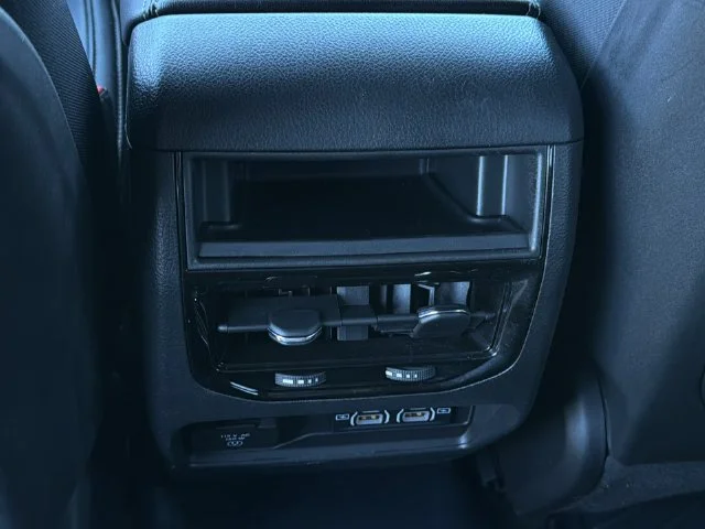 Used 2023 White Jeep Altitude X image 18