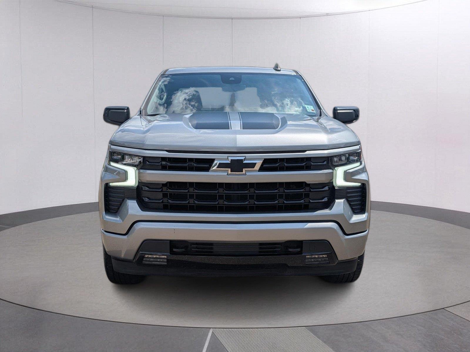 Used 2023 STERLING GRAY METALLIC Chevrolet RST image 9