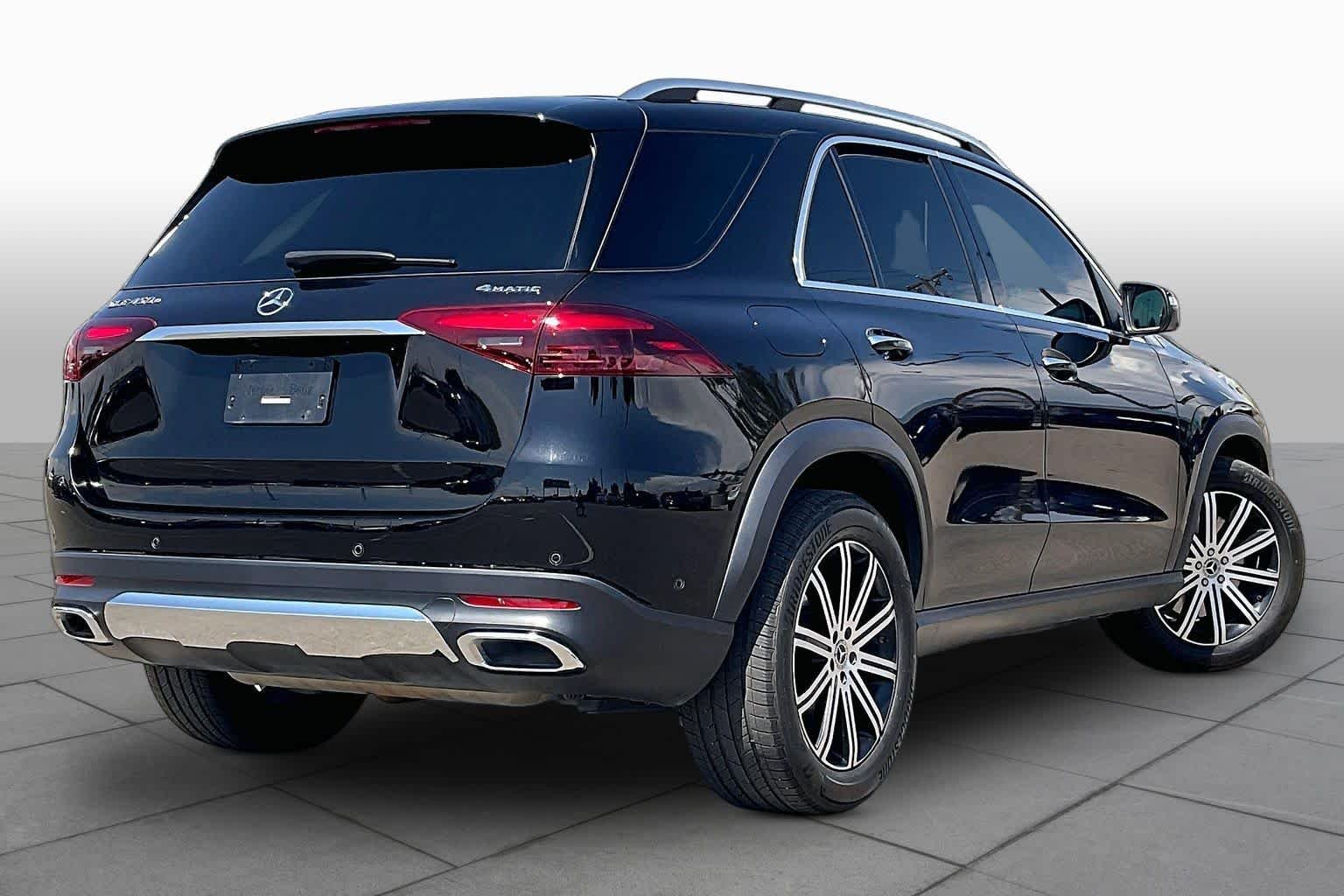 Used 2025 Obsidian Black Metallic Mercedes-Benz GLE 450e image 12