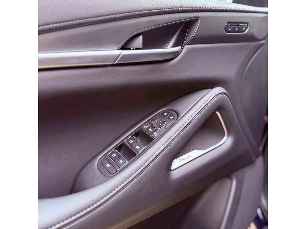 New 2026 Grand Blue INFINITI Luxe FWD image 16