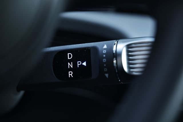 Used 2023 Cyber Gray Hyundai SE image 38