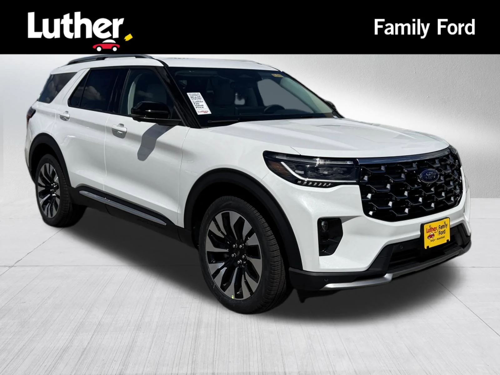 2026 Ford Explorer Platinum 4WD's photo