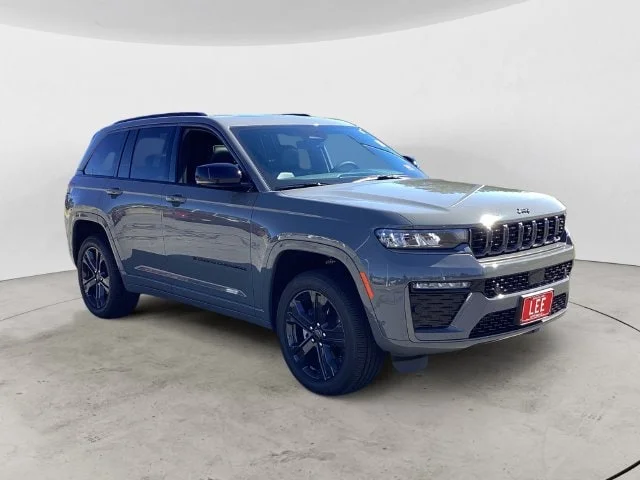 New 2027 Gray Jeep LIMITED RESERVE 4X4 image 8