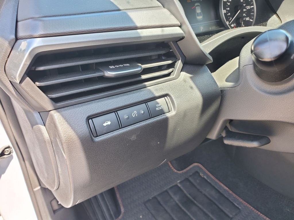 Used 2023 GRAY SKY PEARL Nissan 2.5 SR image 17