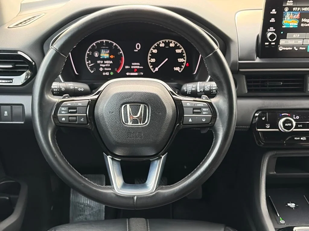 Certified Used 2024 Sonic Gray Pearl Honda Touring image 12