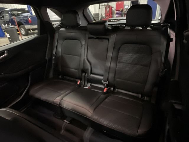 New 2026 Rapid Red Metallic Tinted Clearcoat Ford ST-Line image 28