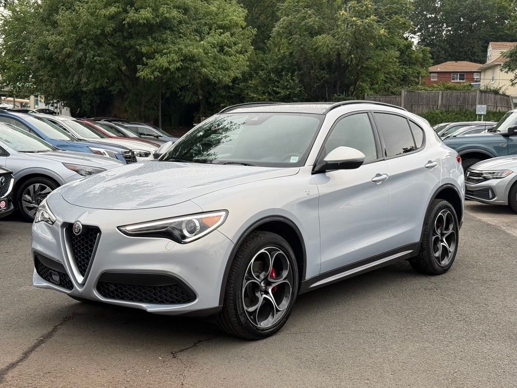 2023 Alfa Romeo Stelvio