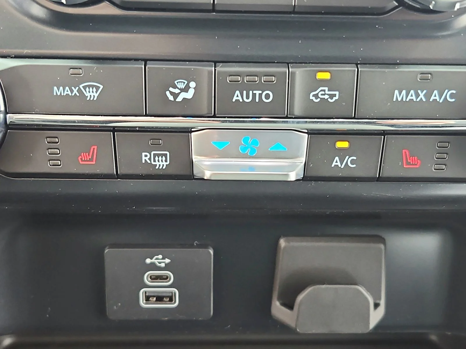 New 2026 White Ford XLT image 33