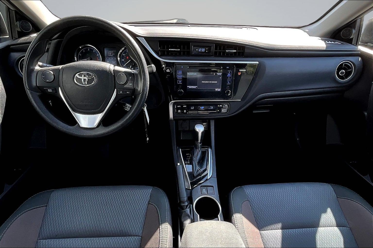 Used 2017 Silver Toyota LE image 7