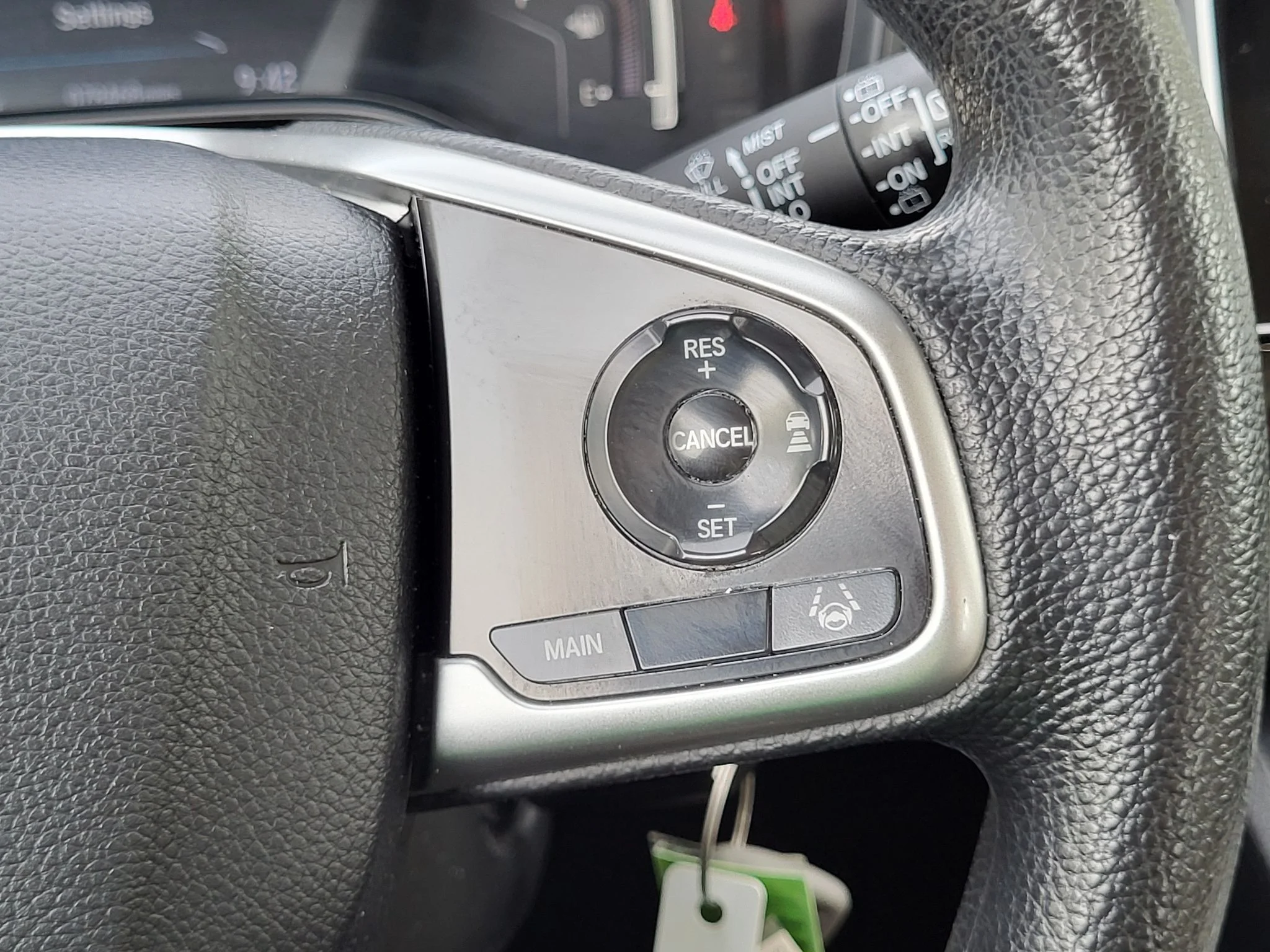 Used 2020 Platinum White Pearl Honda LX image 19