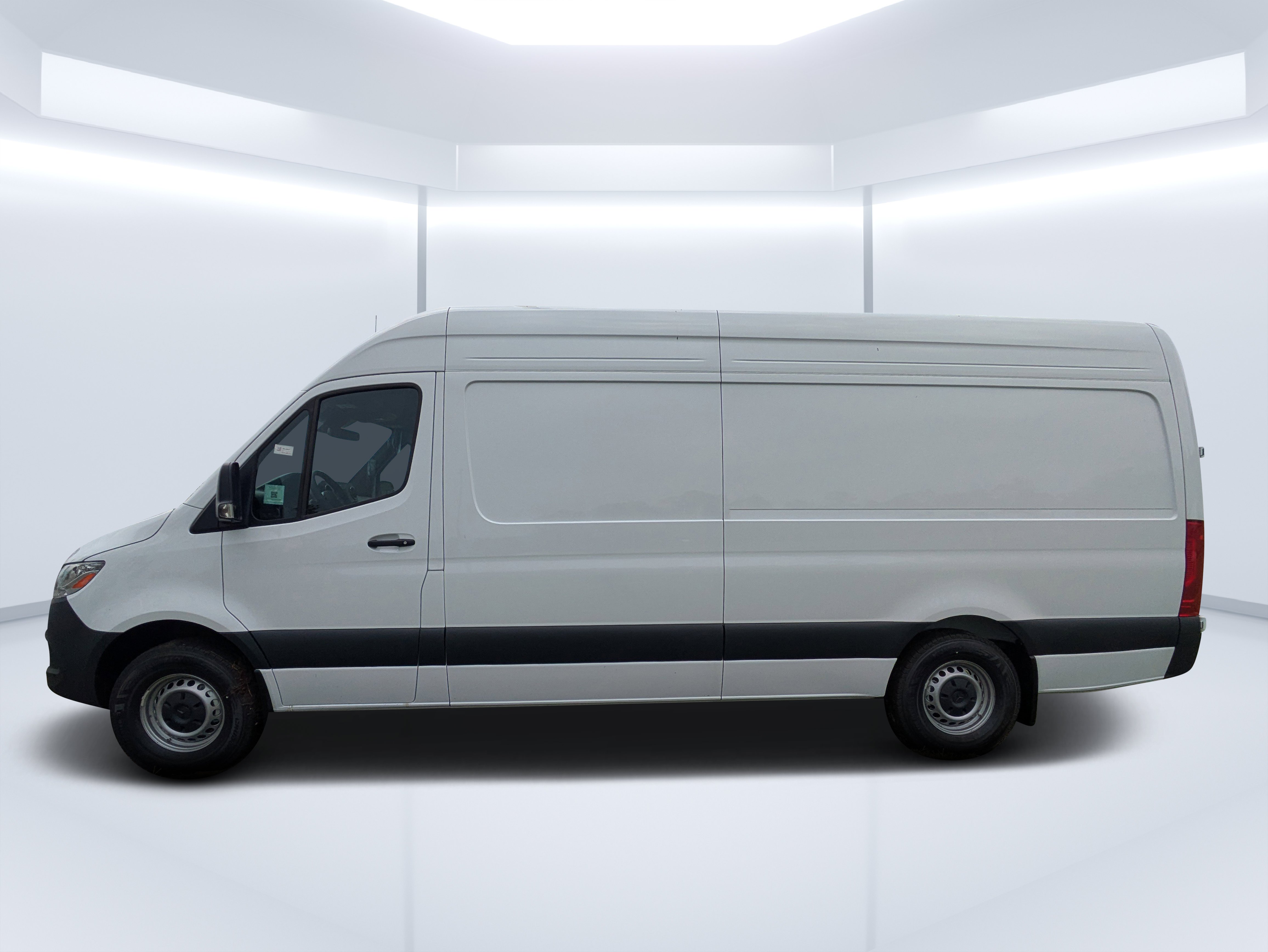 New 2026 Arctic White Mercedes-Benz Cargo 170 WB image 6