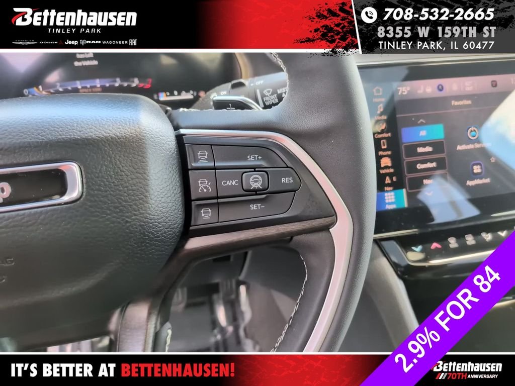 New 2026 Diamond Black Crystal Pearlcoat Jeep Altitude image 24