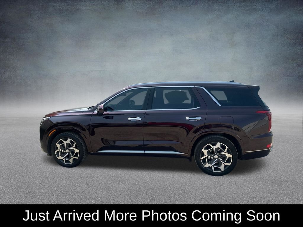 Used 2022 Sierra Burgundy Hyundai Calligraphy image 2