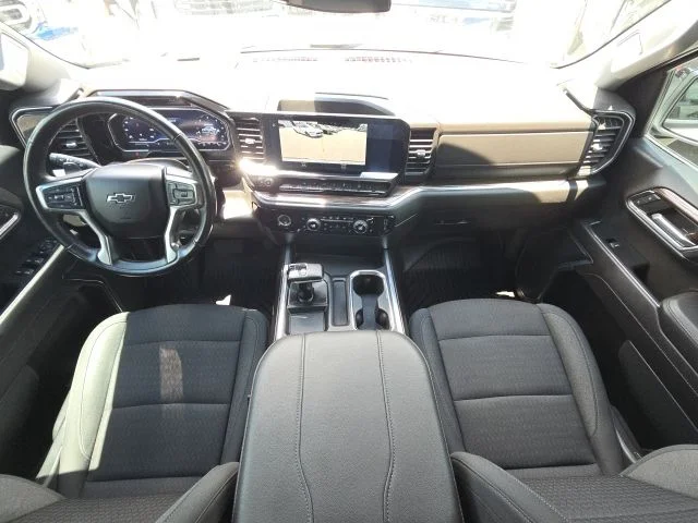 Used 2023 White Chevrolet RST image 32
