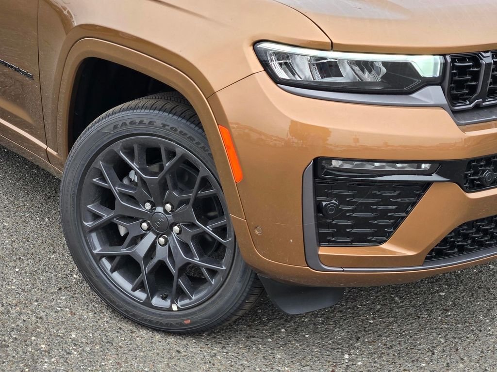 New 2026 Copper Shino Metallic Clear-Coat Exterior Paint Jeep Summit image 6