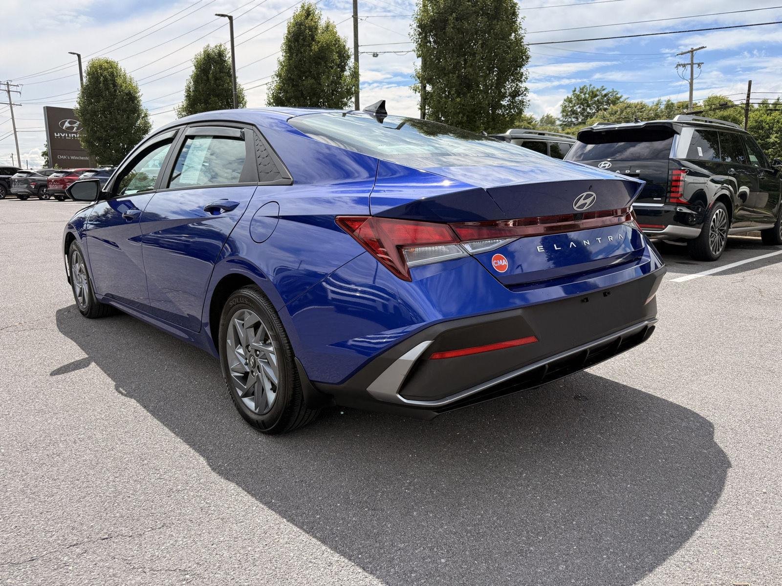 Used 2024 Intense Blue Hyundai SEL image 5