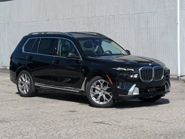 2025 BMW X7 40i - Photo 11