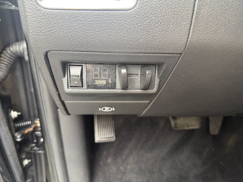 Used 2012 Black Clearcoat Ram Laramie image 25