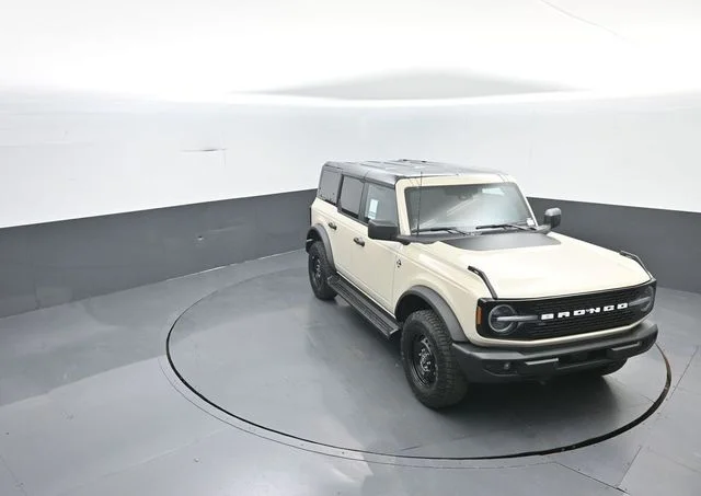 New 2026 Desert Sand Ford Outer Banks® image 24