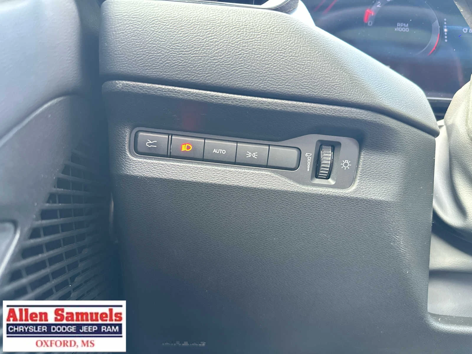 2026 Dodge Charger Scat Pack - Photo 35
