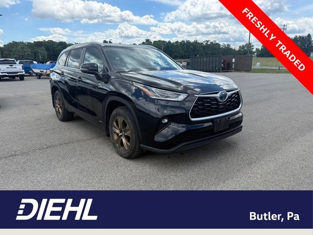 2023 Toyota Highlander Hybrid Bronze Edition