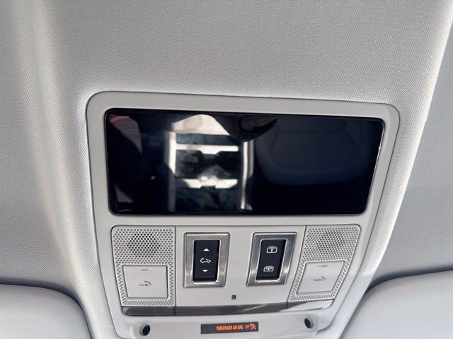 Certified Used 2025 Blue Land Rover S image 30