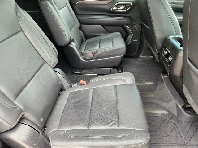 2022 Chevrolet Suburban Z71 - Photo 31