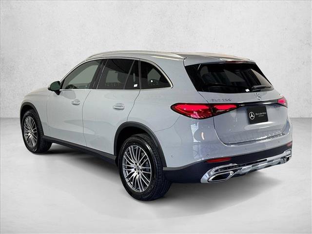 New 2026 MANUFAKTUR Alpine Grey Mercedes-Benz GLC 300 image 37
