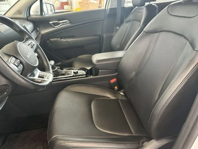 Used 2023 White Kia EX image 15