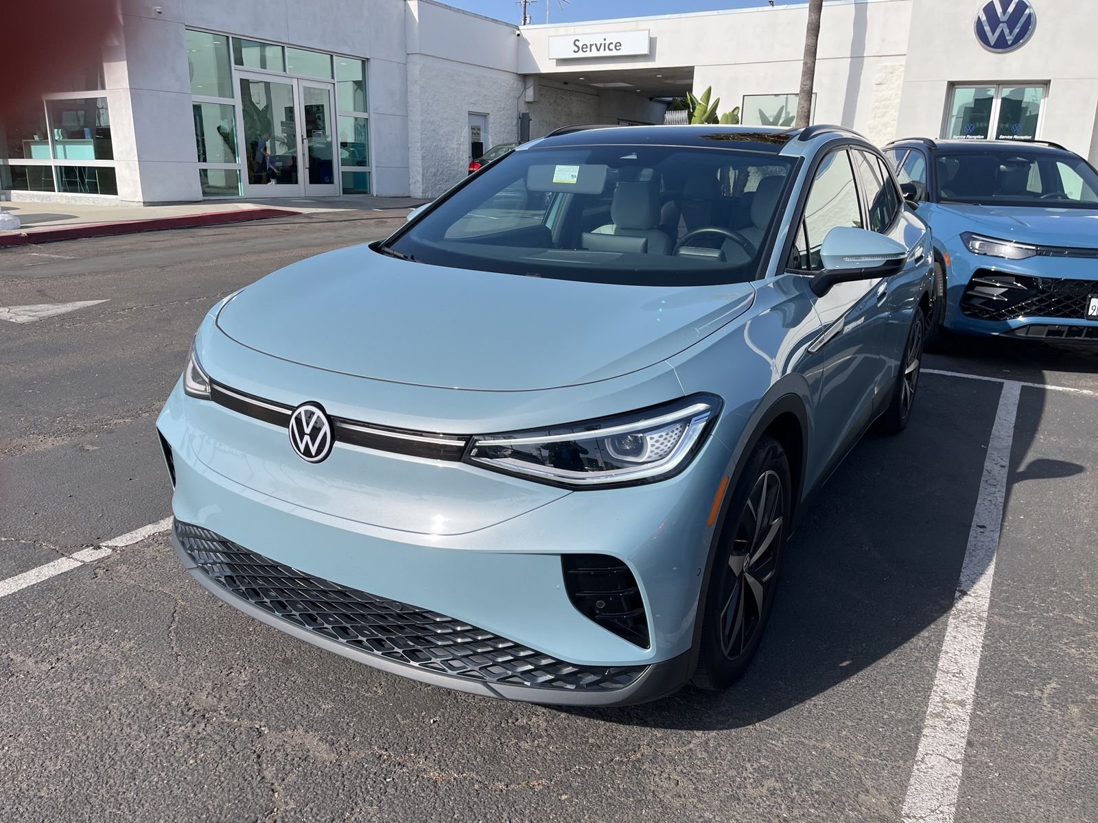 2025 Volkswagen ID.4 PRO S's photo