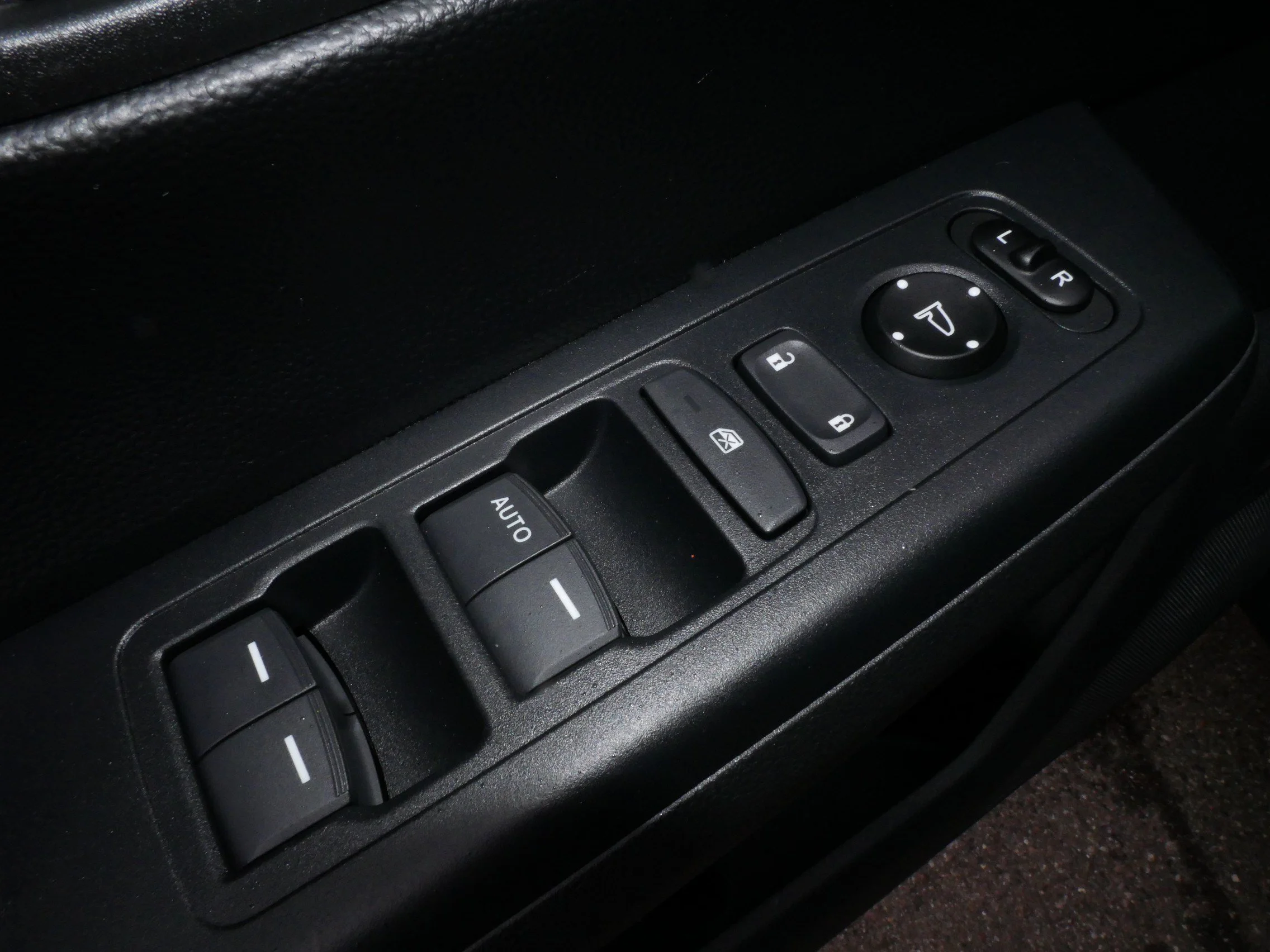 2024 Honda CR-V LX - Photo 51