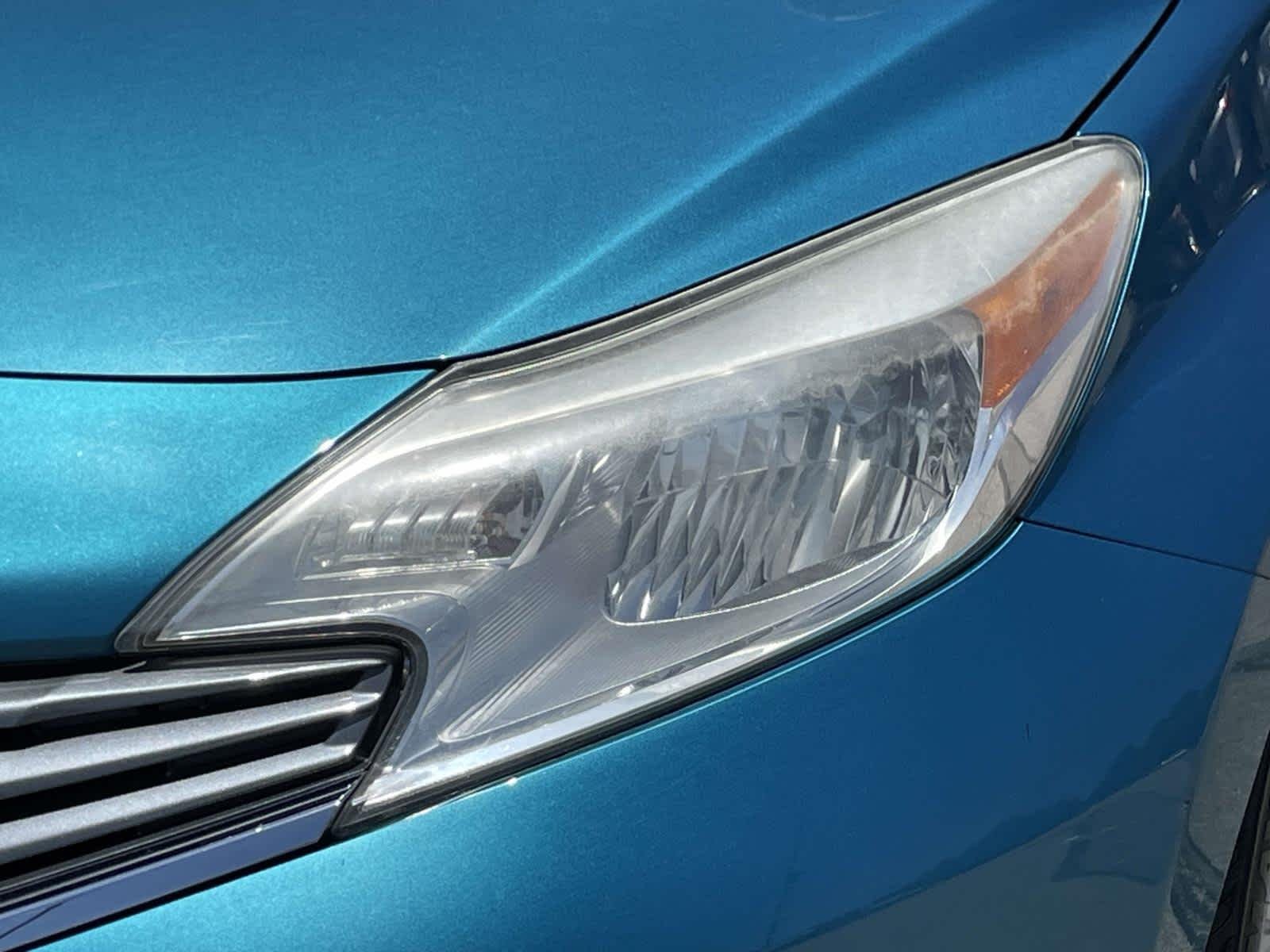 Used 2014 Metallic Peacock Nissan SV image 13
